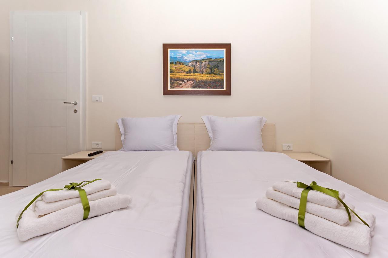 Apartments Valentino Ohrid Exterior foto
